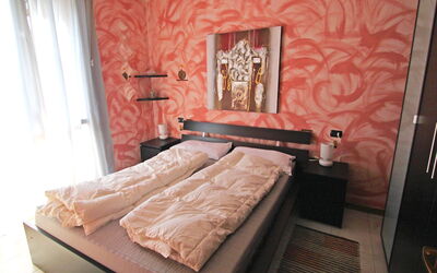 Accommodation:&nbsp;Blue Lagoon 200.2
