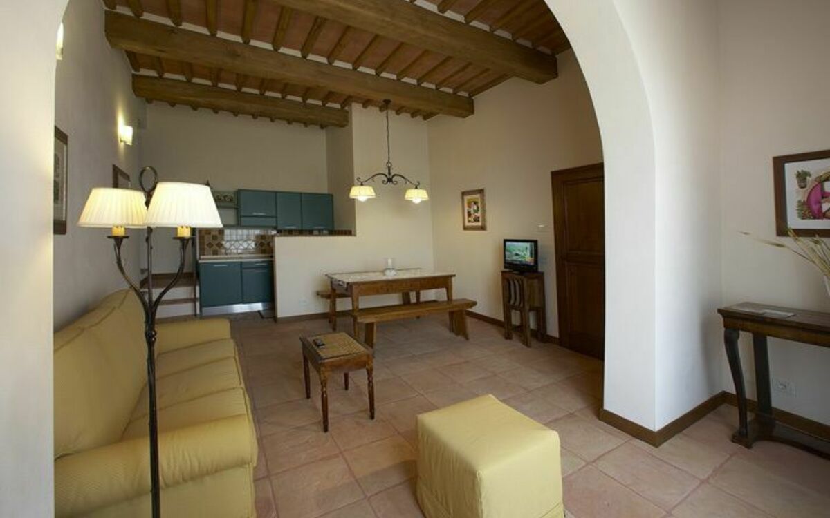 Accommodation:&nbsp;La Castellana