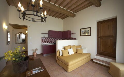 Accommodation:&nbsp;Lunario