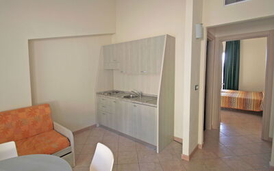 Accommodation:&nbsp;Borgoverde 530.4