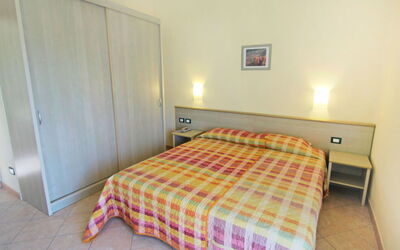 Accommodation:&nbsp;Borgoverde 530.4