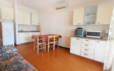 Accommodation:&nbsp;Solarium 450.4