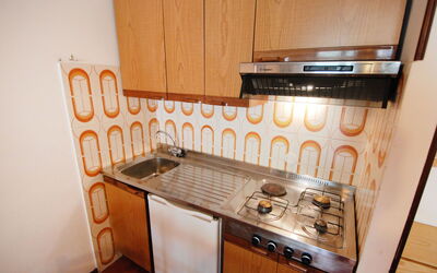 Accommodation:&nbsp;Solarium 450.4