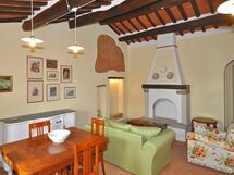 Accommodation:&nbsp;Romina 2