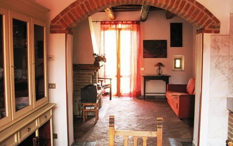 Accommodation:&nbsp;Franca