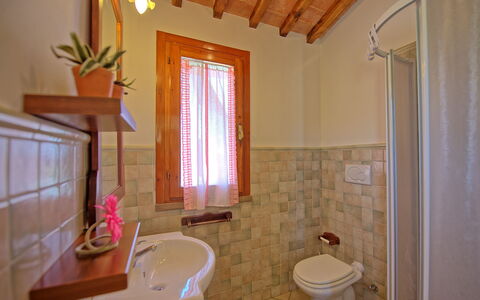 Villa Roberto: Room, Property, Bathroom, House, Building, Interior Design, Real Estate, Floor, Home, Architecture