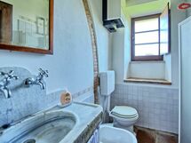 Accommodation:&nbsp;Sarteano 5