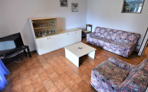 Accommodation:&nbsp;Elettra 100.3
