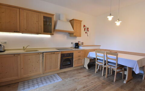 Accommodation:&nbsp;Elettra 100.10