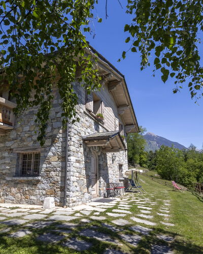 Chalet Anna: Building, House, Home, Cottage, Mountain Range, Rural Area, Roof, Human Settlement, Farmhouse, Valley