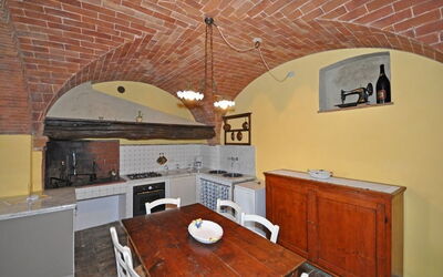 Accommodation:&nbsp;Orciaia 7