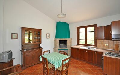 Claudio 7: Room, Property, Furniture, Kitchen, Countertop, Building, Cabinetry, House, Interior Design, Floor
