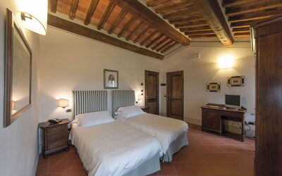 Accommodation:&nbsp;Camera 7