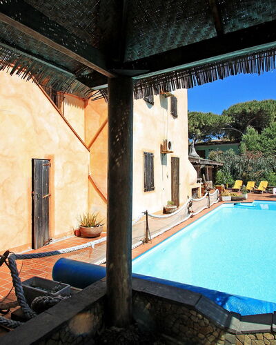 Sergio: Property, Building, House, Swimming Pool, Real Estate, Vacation, Villa, Resort, Estate, Room
