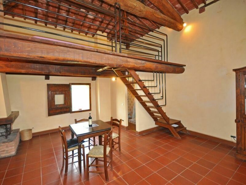 Accommodation:&nbsp;Colombaia