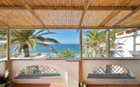Accommodation:&nbsp;Galatea