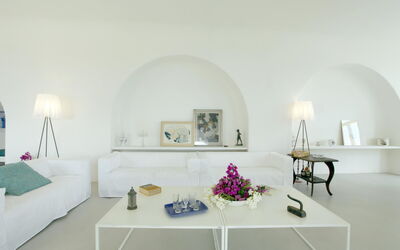 Accommodation:&nbsp;Petrea