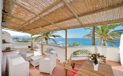 Accommodation:&nbsp;Galatea