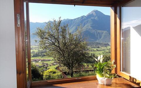 Cà del Fritz: Sky, Plant, Mountain, Light, Window, Wood, Azure, Shade, Lighting