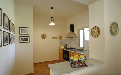 Accommodation:&nbsp;Casa Limoni 1