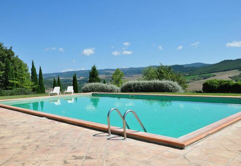 Le Querce Di Campocane: Swimming Pool, Property, Leisure, Water, Vacation, Real Estate, Estate, Villa, House, Building