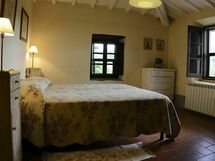 Accommodation:&nbsp;Yellow