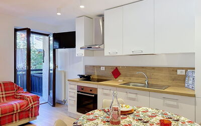 Accommodation:&nbsp;Marmolada 590.14