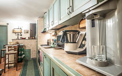 Accommodation:&nbsp;Perla