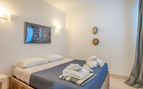 Villa Butterfly: Comfort, Building, Azure, Wood, Textile, Floor, Flooring, Picture Frame, Bed, Bed Frame