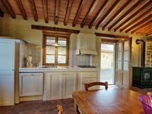 Accommodation:&nbsp;Orzo