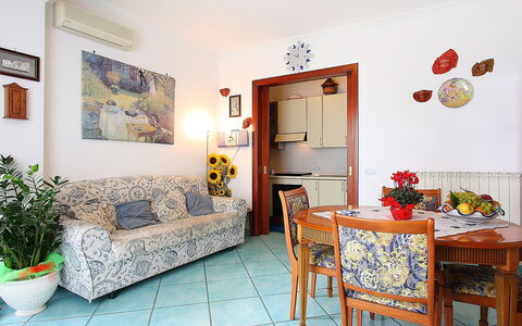 Accommodation:&nbsp;Sunrise 10.2