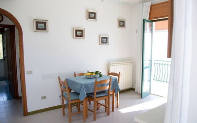 Accommodation:&nbsp;Sunrise 10.1