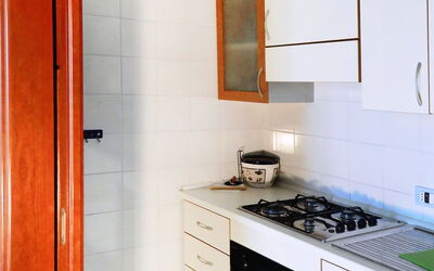 Accommodation:&nbsp;Sunrise 10.2