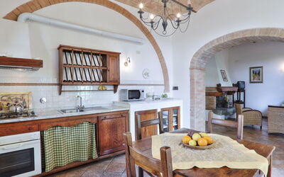 Accommodation:&nbsp;Chiantishire Retreat 155.1