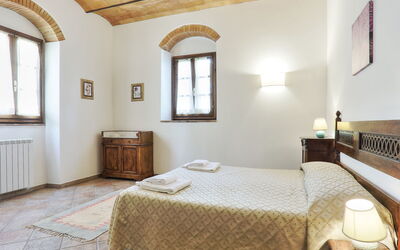 Accommodation:&nbsp;Chiantishire Retreat 155.1